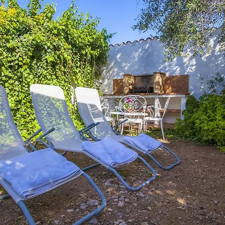 Tres Pins * Colonia de Sant Pere